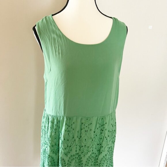 Women's Royal Robbins Green Skirt Size 8 With pockets Front Zipper Closure - Picture 3 of 11